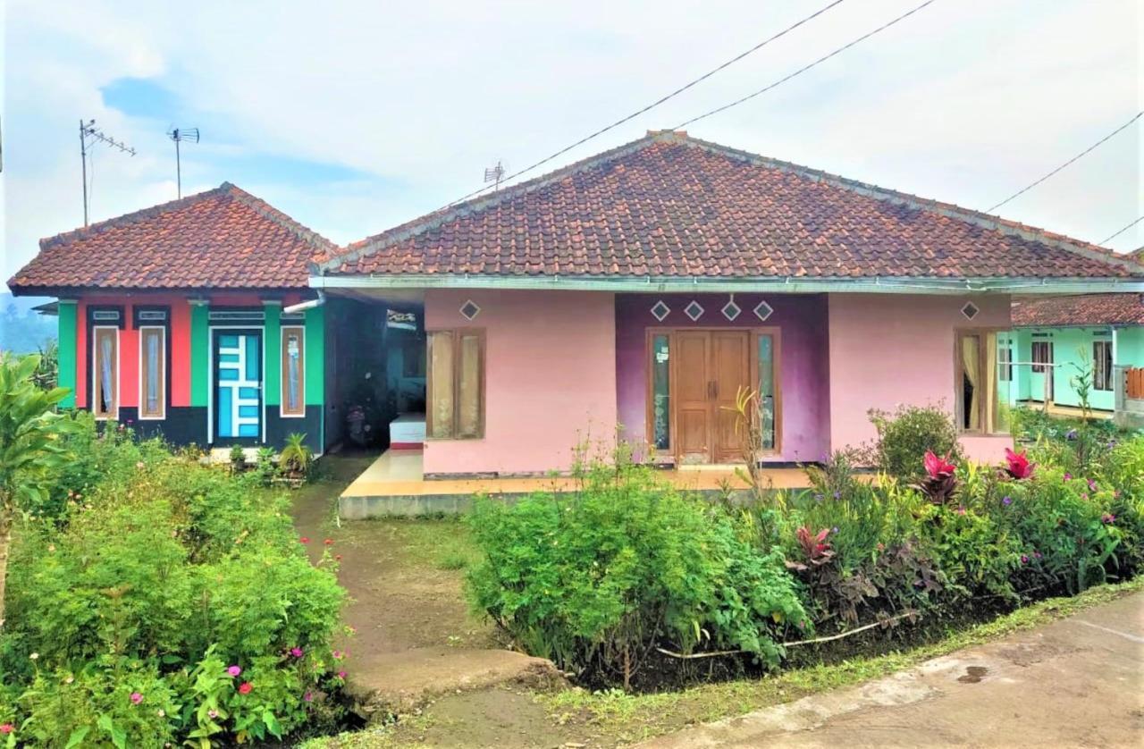 Villa Lembang Bunda Cikareumbi Exteriér fotografie